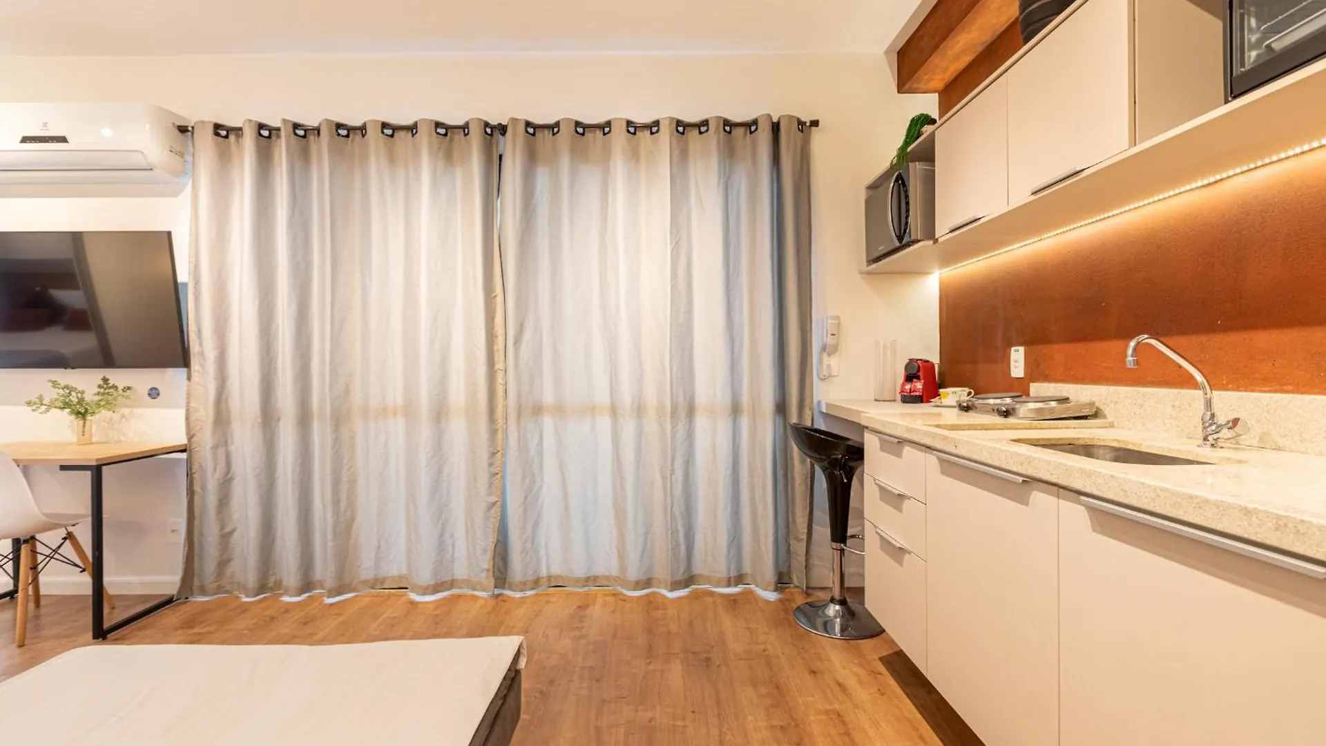 Easy Star - Studio Deslumbrante No Campo Belo - Vr03H Sao Paulo Apartment